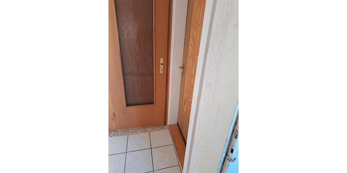 in schaafheim.3 zimmer wochnug.zu wermieten 3 zimmer