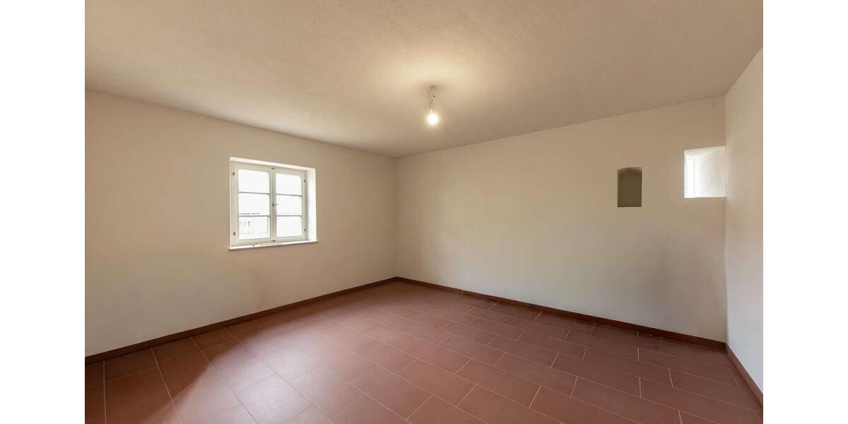 Erdgeschoßwohnung Attenkirchen - 3 Zimmer, 82 m&sup2;, 1.120&euro; | Angebot:25416711