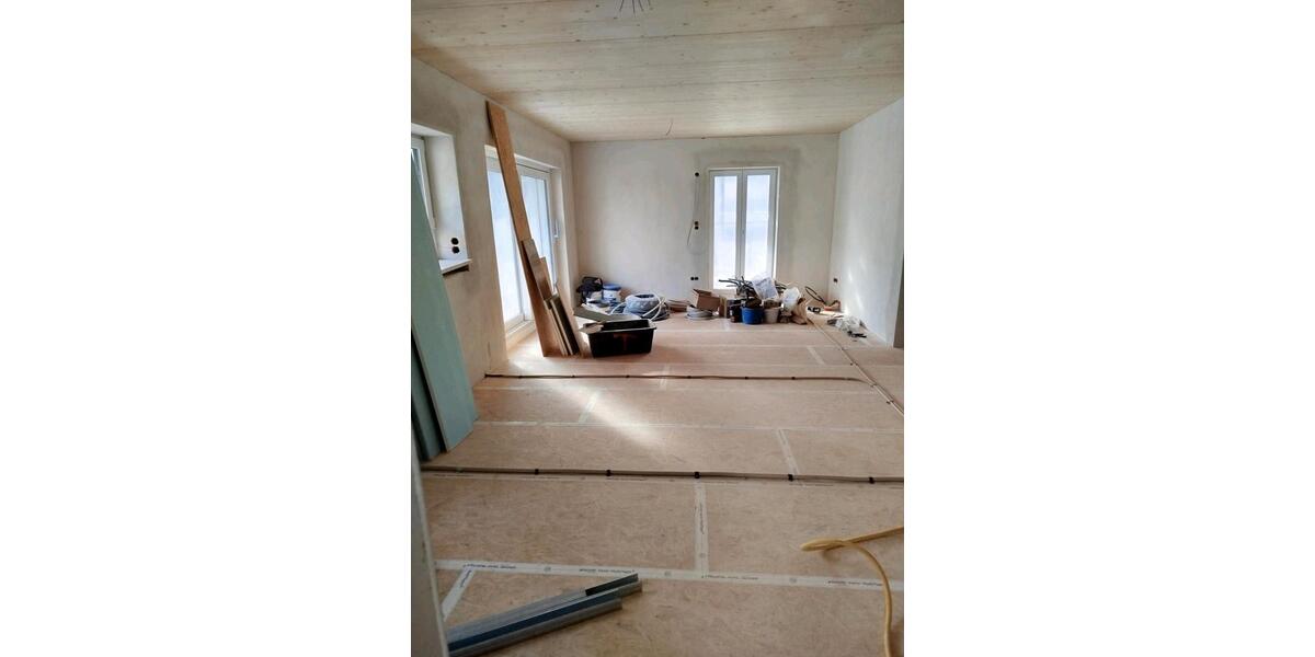 Etagenwohnung Bad Reichenhall - 5 Zimmer, 145 m&sup2;, 2.380&euro; | Angebot:25044891