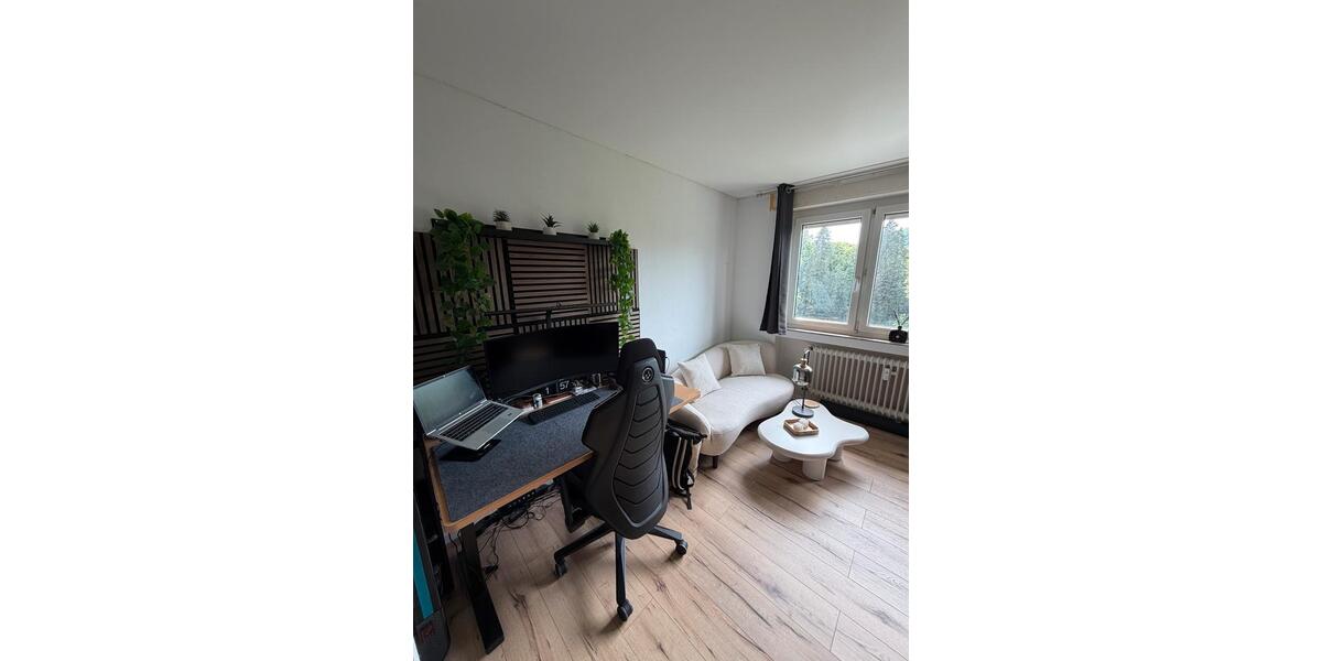 Etagenwohnung Singen (Hohentwiel) - 3 Zimmer, 76 m&sup2;, 1.300&euro; | Angebot:26636234