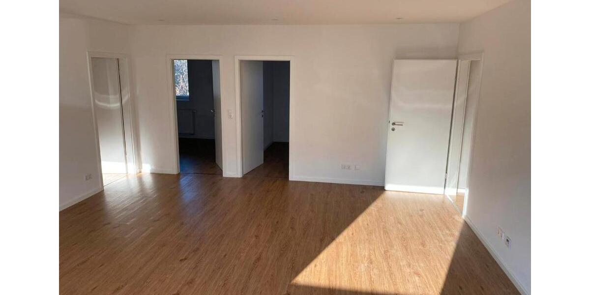 Etagenwohnung Aalen Unterkochen - 4 Zimmer, 93 m&sup2;, 1.365&euro; | Angebot:25966473