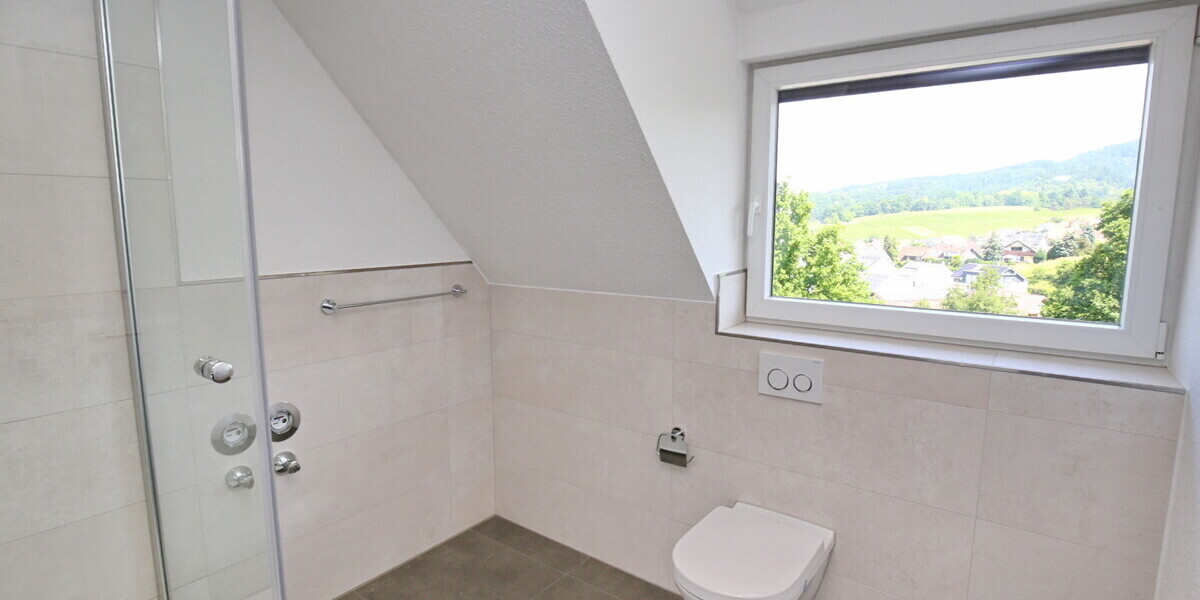 Hochwertige Maisonettwohnung mit Blick in die Weinberge - 4.5 Baden-Baden Baden | Angebot:24493179