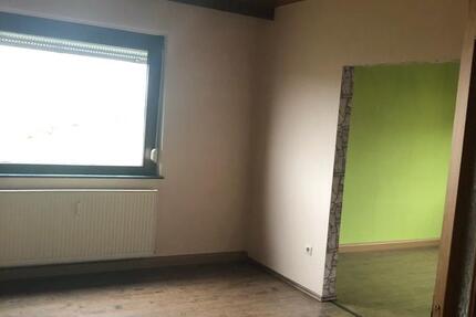 Wohnung Quierschied - 2.5 Zimmer, 70 m&sup2;, 490&euro; | Angebot:24828391