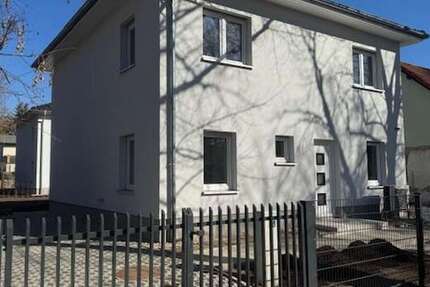 Haus Berlin Pankow - 4 Zimmer, 137 m&sup2;, 2.650&euro; | Angebot:25541483