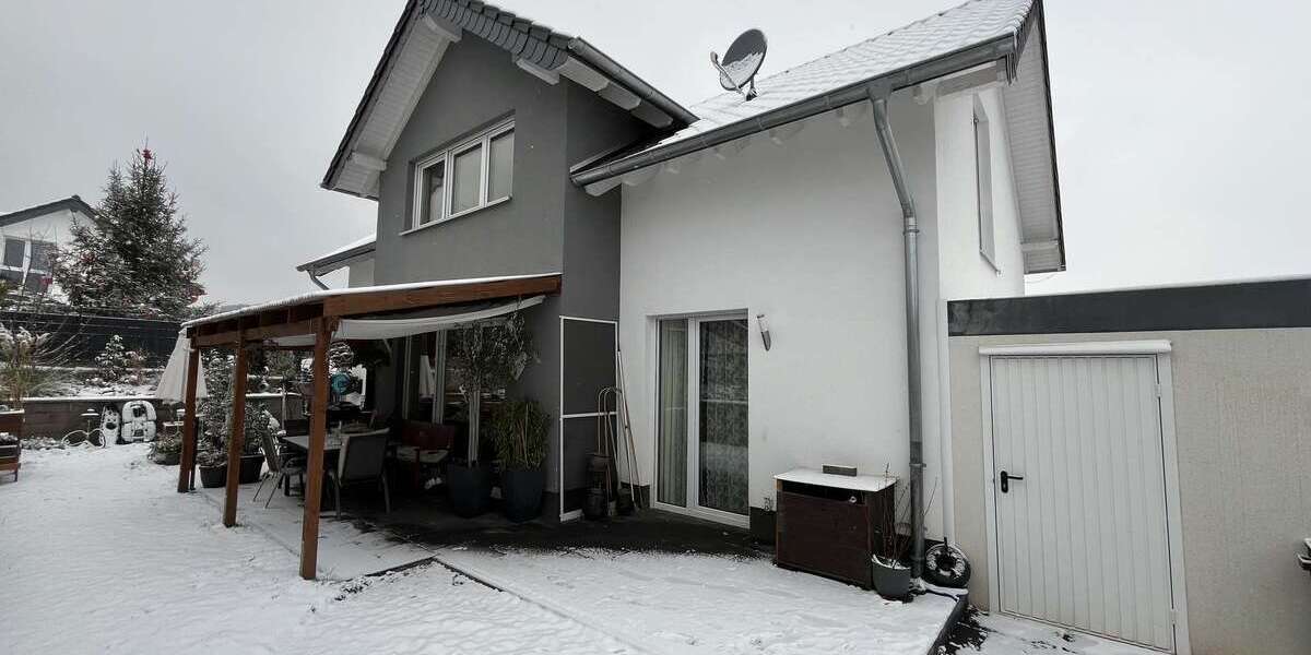 Haus zum Mieten in Mechernich 1.800 € 158 m² 5 zimmer