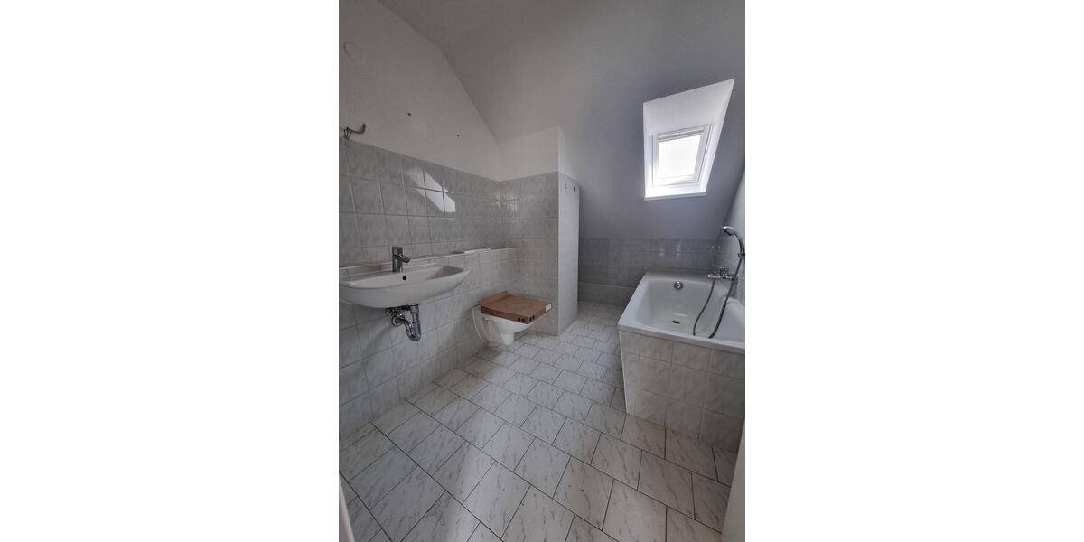 Maisonettenwohnung Schönebeck (Elbe) - 4 Zimmer, 123 m&sup2;, 729&euro; | Angebot:26366809