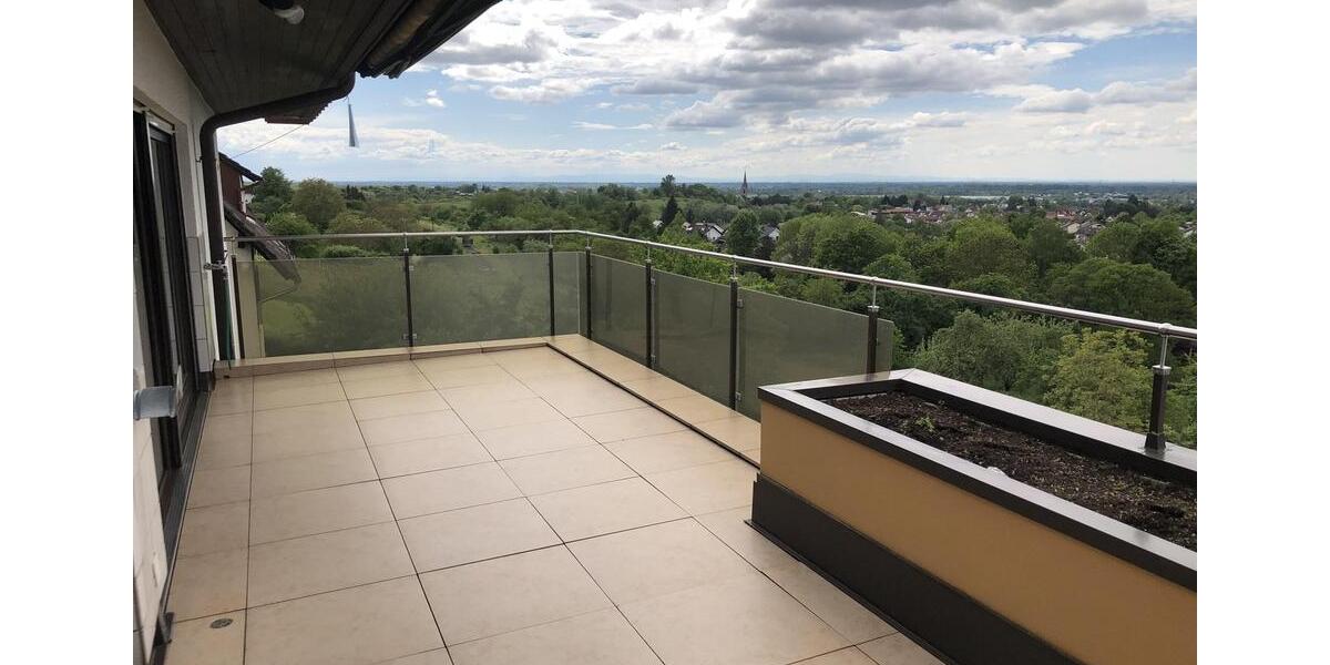 Maisonettenwohnung Baden-Baden Lichtental - 4 Zimmer, 196 m&sup2;, 1.400&euro; | Angebot:26031768