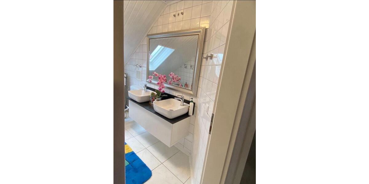 Maisonettenwohnung Furth - 4 Zimmer, 100 m&sup2;, 1.125&euro; | Angebot:26040563