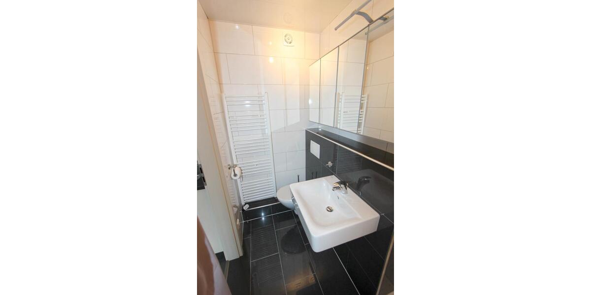 voll möbliertes Mini-Apartment in KA für Studentin oder Pendler 1 zimmer