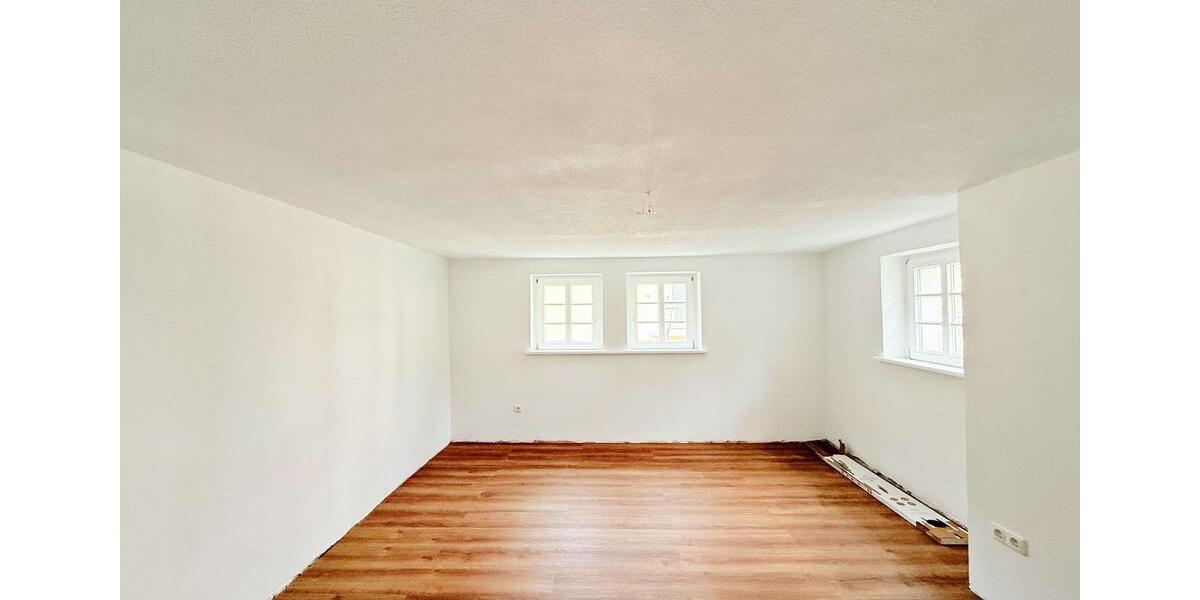 Etagenwohnung Laubach - 4 Zimmer, 80 m&sup2;, 750&euro; | Angebot:26515974