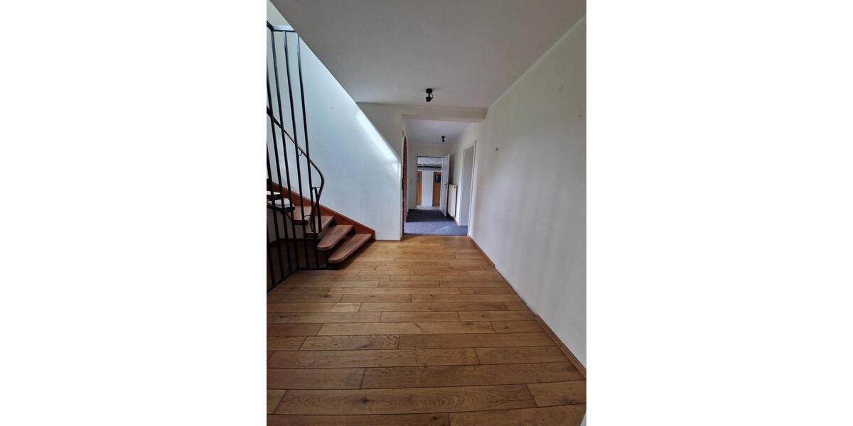 Einfamilienhaus Stadland Schwei - 5 Zimmer, 122 m&sup2;, 1.300&euro; | Angebot:26417091
