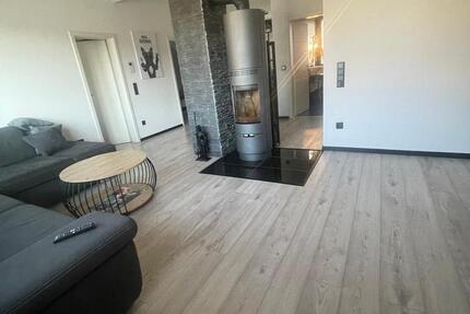 Wohnung Pforzheim - 3 Zimmer, 75 m&sup2;, 1.000&euro; | Angebot:26702468