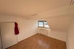 Dachgeschoßwohnung Saarlouis - 3 Zimmer, 90 m&sup2;, 700&euro; | Angebot:26504364