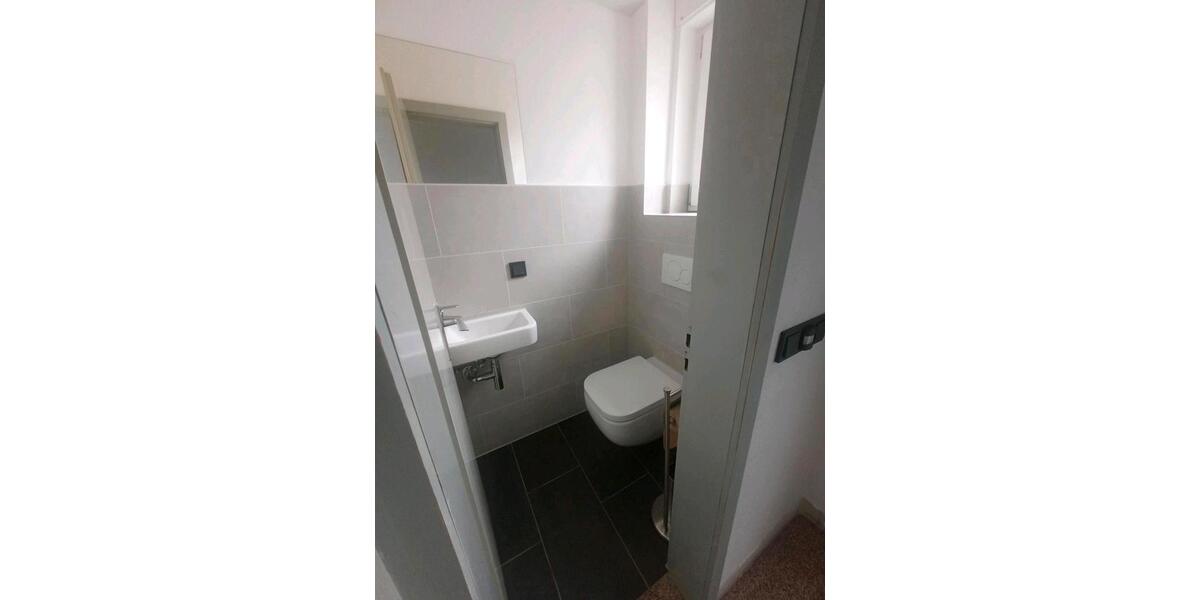 Doppelhaushälfte Elsenfeld - 3 Zimmer, 80 m&sup2;, 900&euro; | Angebot:26007661