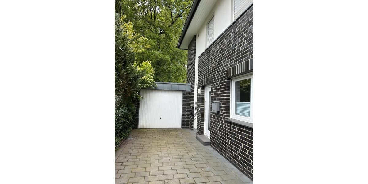 Doppelhaushälfte Harsewinkel - 4 Zimmer, 130 m&sup2;, 1.300&euro; | Angebot:26623941