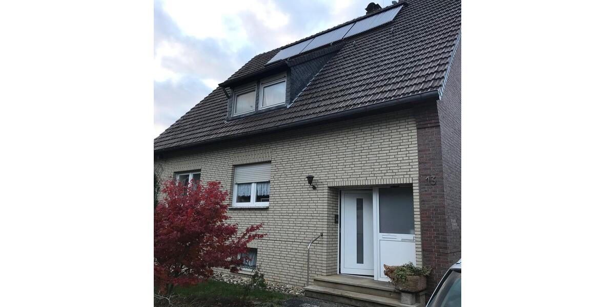 In einer Mobilierte Wohnung stehen WG Zimmer zur Vermietung 4 zimmer