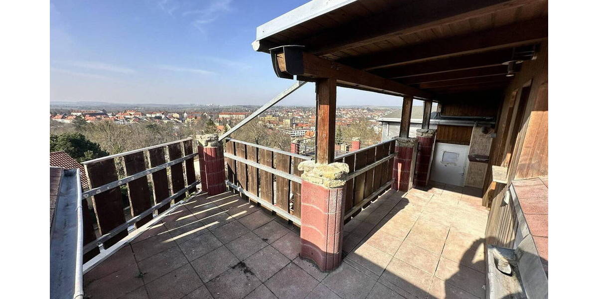 Etagenwohnung Apolda - 3 Zimmer, 79 m&sup2;, 720&euro; | Angebot:26080402