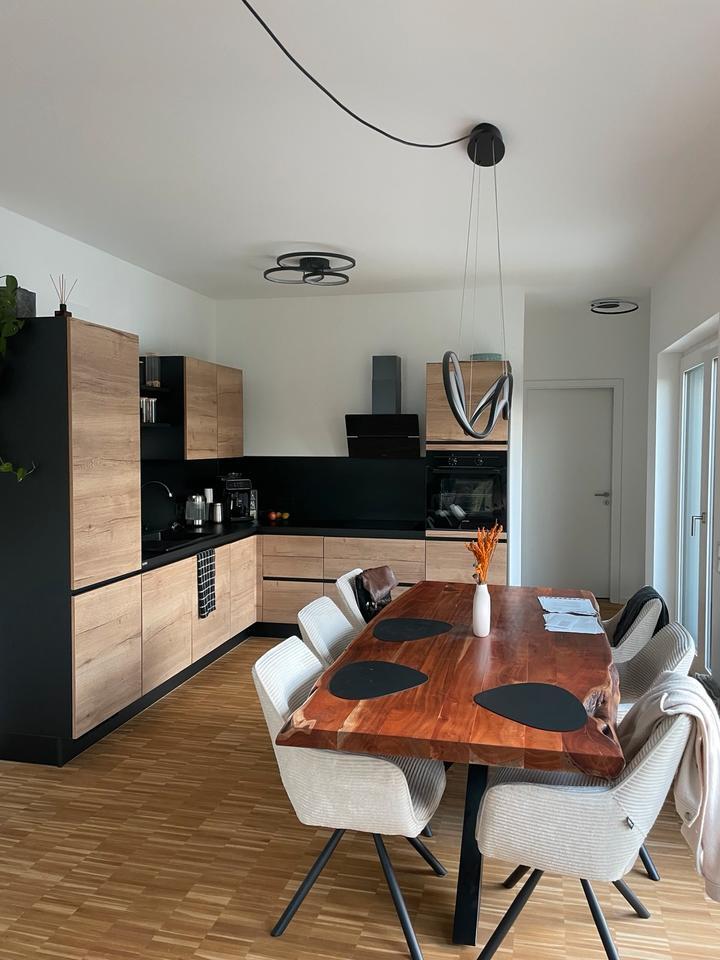 Gehobene 2-Zimmer Penthouse Wohnung zimmer