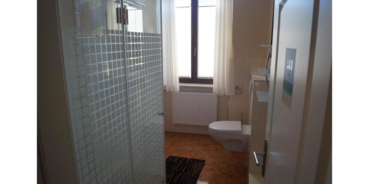 Wohnen auf Zeit Görlitz - 12 Zimmer, 28 m&sup2;, 330&euro; | Angebot:13785932