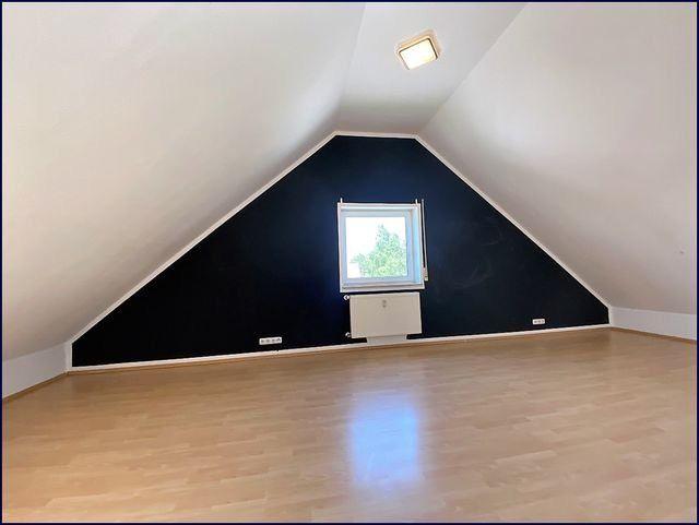 Maisonettenwohnung Wackersdorf - 4 Zimmer, 103 m&sup2;, 990&euro; | Angebot:26614952
