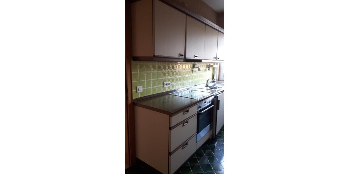 Einfamilienhaus Wirges - 9 Zimmer, 225 m&sup2;, 1.950&euro; | Angebot:24739341