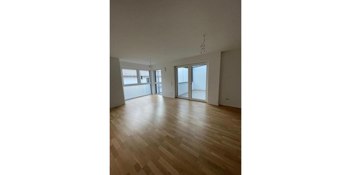 Etagenwohnung Burgthann - 2 Zimmer, 73 m&sup2;, 950&euro; | Angebot:26038540