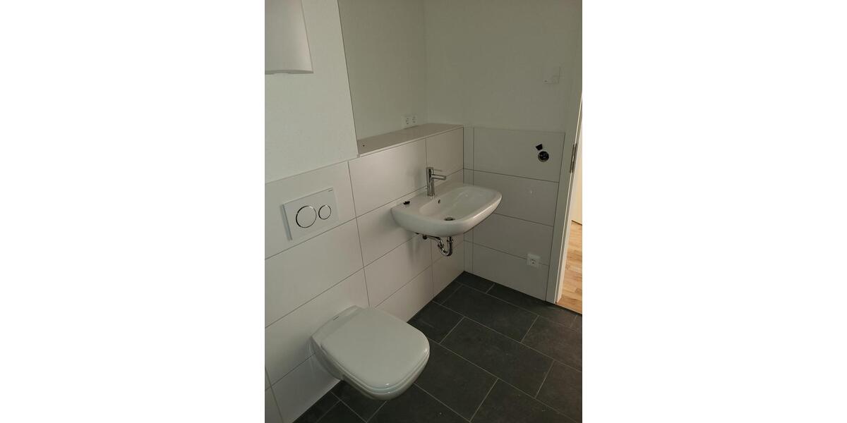 Etagenwohnung Schorndorf - 2 Zimmer, 74 m&sup2;, 980&euro; | Angebot:25047414