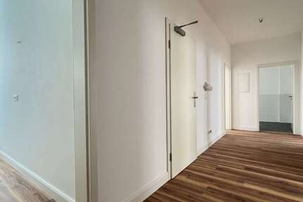 Wohnung Offenbach Zentrum - 2 Zimmer, 78 m&sup2;, 940&euro; | Angebot:25053634