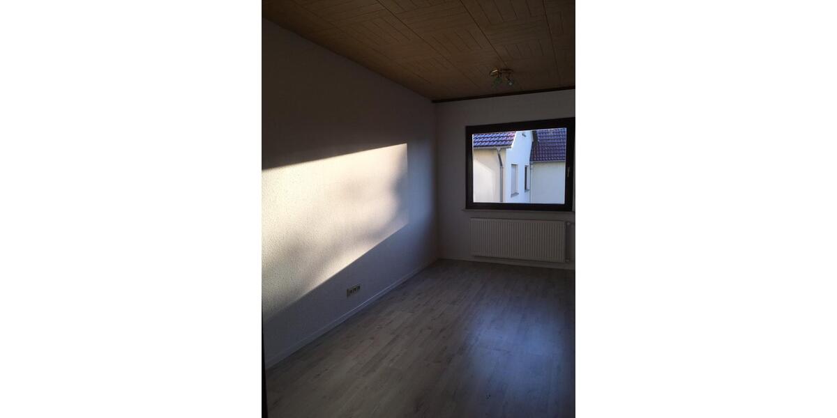 Etagenwohnung Altenstadt - 3 Zimmer, 75 m&sup2;, 600&euro; | Angebot:24378821