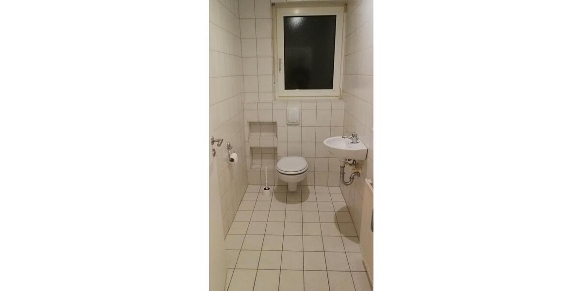 Erdgeschoßwohnung Poppenricht - 3 Zimmer, 94 m&sup2;, 740&euro; | Angebot:26568444