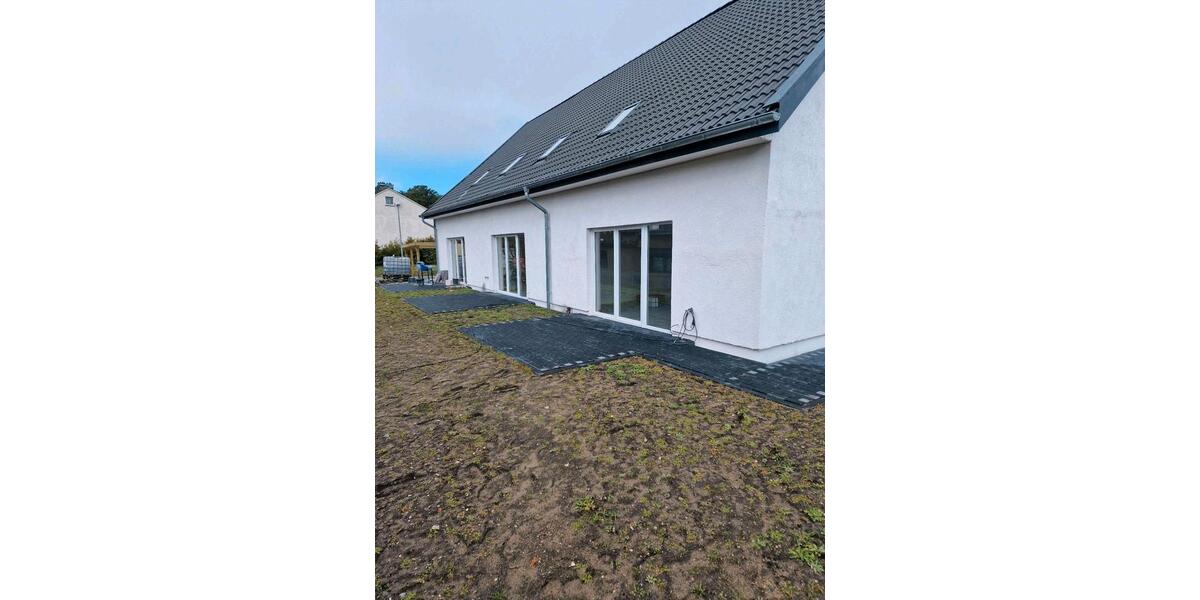 Etagenwohnung Hambühren - 4 Zimmer, 120 m&sup2;, 1.250&euro; | Angebot:25979471