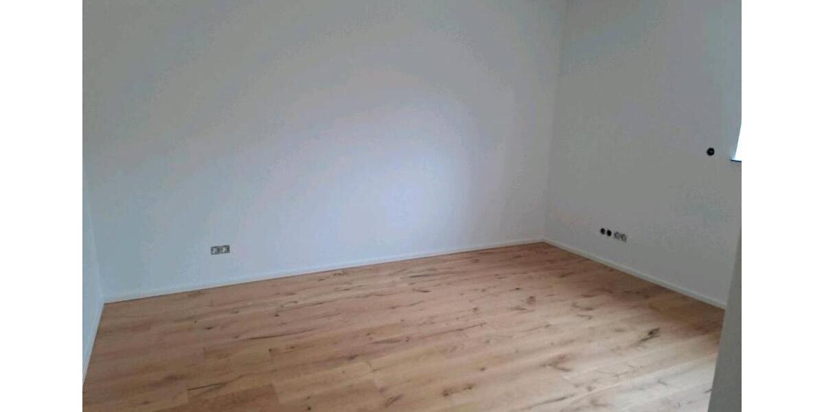 Erdgeschoßwohnung Nüdlingen - 5 Zimmer, 135 m&sup2;, 1.400&euro; | Angebot:26560532