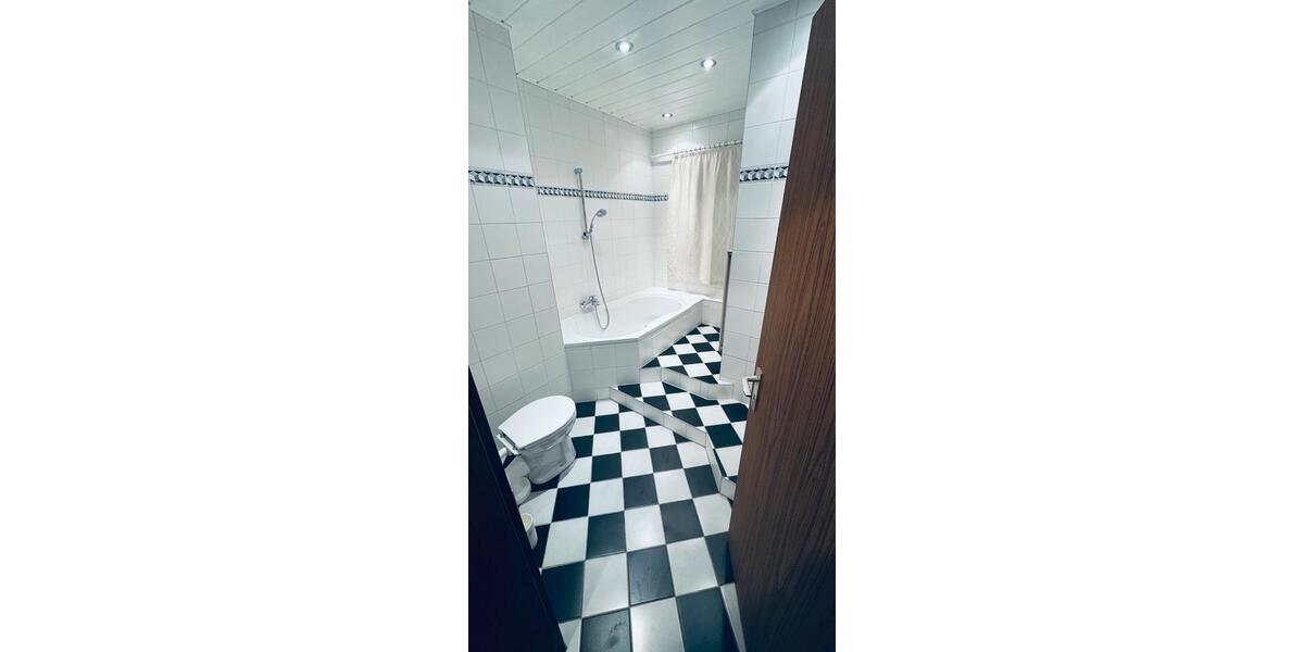 Erdgeschoßwohnung Sonnefeld - 2 Zimmer, 35 m&sup2;, 15&euro; | Angebot:26363021