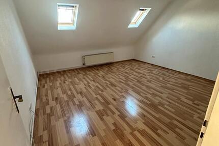 Wohnung Dillingen (Saar) - 3 Zimmer, 80 m&sup2;, 500&euro; | Angebot:25790941
