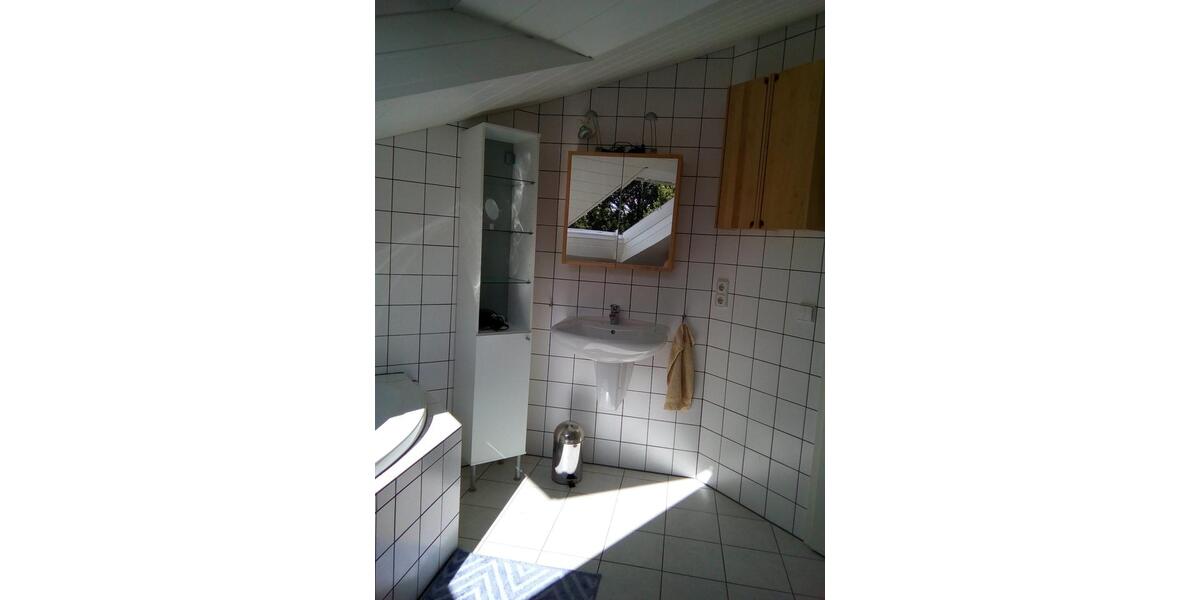 Wohnen auf Zeit Karlsruhe Wettersbach - 2.5 Zimmer, 80 m&sup2;, 850&euro; | Angebot:26634820