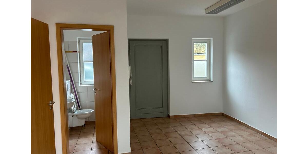 Gewerbeobjekt Butzbach - 1.000&euro; | Angebot:23390352