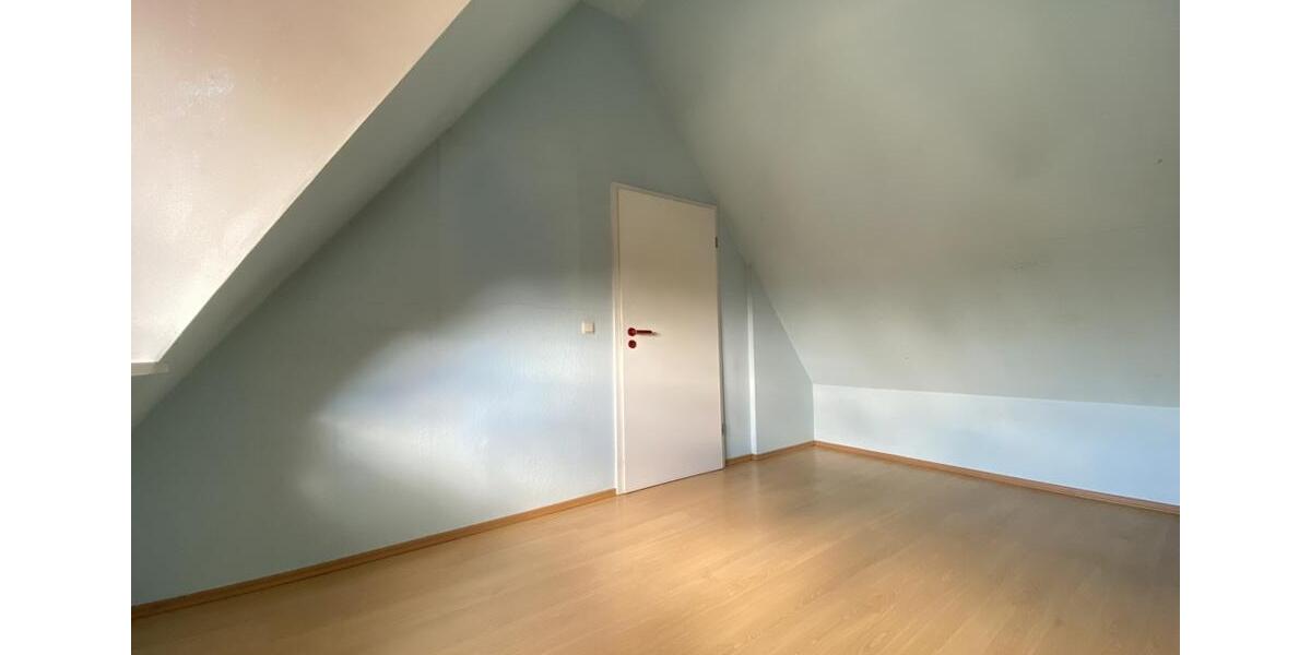 Etagenwohnung Lich - 3 Zimmer, 89 m&sup2;, 900&euro; | Angebot:26163486