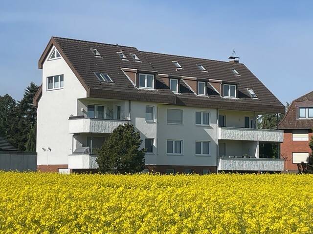Devese: Licht, Raum, Aussicht - 4,5-Zimmer-Wohnung mit Blick ins Grüne