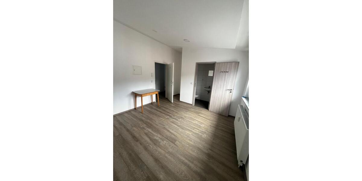Wohnen auf Zeit Pforzheim - 1 Zimmer, 17 m&sup2;, 580&euro; | Angebot:25540307