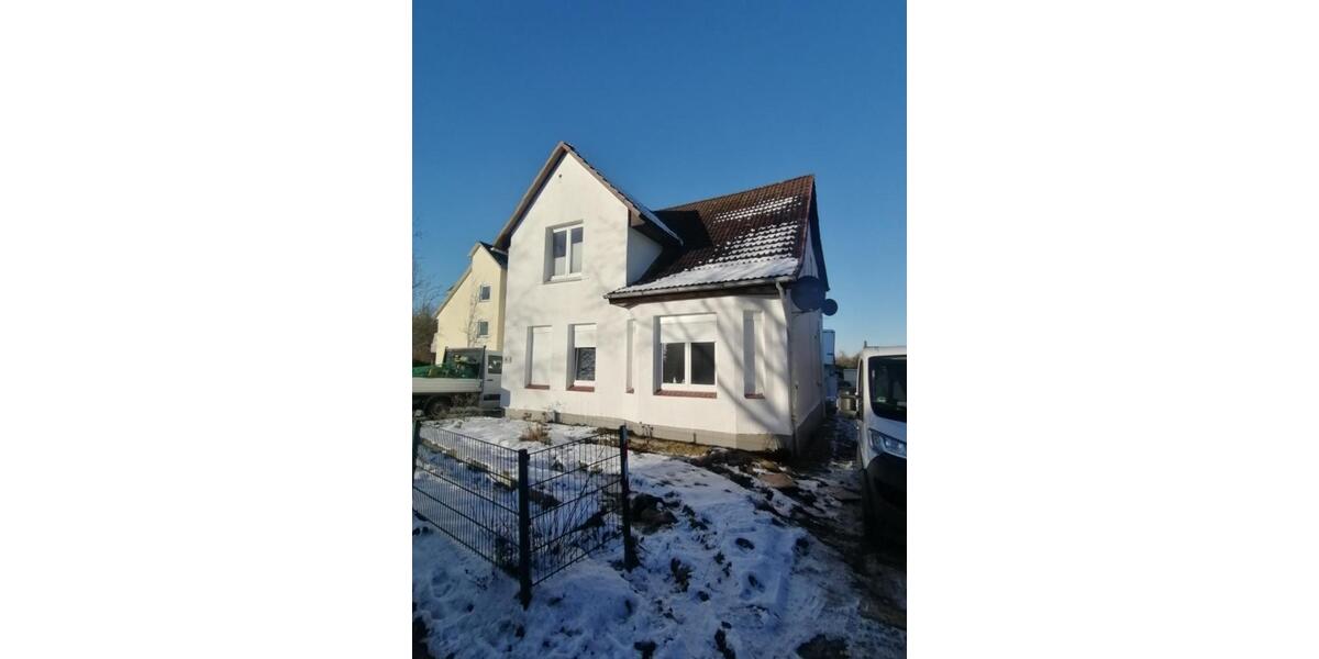 Einfamilienhaus Bad Segeberg - 6 Zimmer, 170 m&sup2;, 2.800&euro; | Angebot:24812451