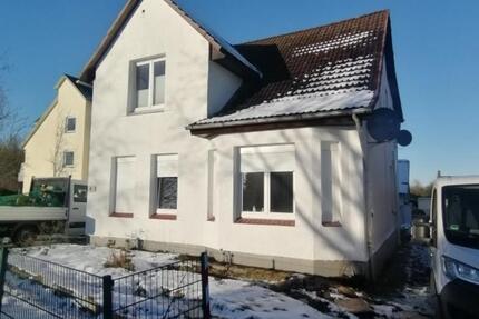 Haus Bad Segeberg - 6 Zimmer, 170 m&sup2;, 2.800&euro; | Angebot:24812451