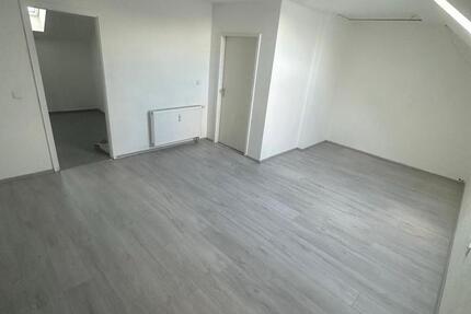Wohnung Elsdorf - 3 Zimmer, 80 m&sup2;, 750&euro; | Angebot:26464223