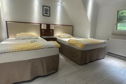 4 - 5 - 6 - Personen - Monteurwohnungen - Wifi - Küche - Waschmaschine - TV - Parken 3 zimmer