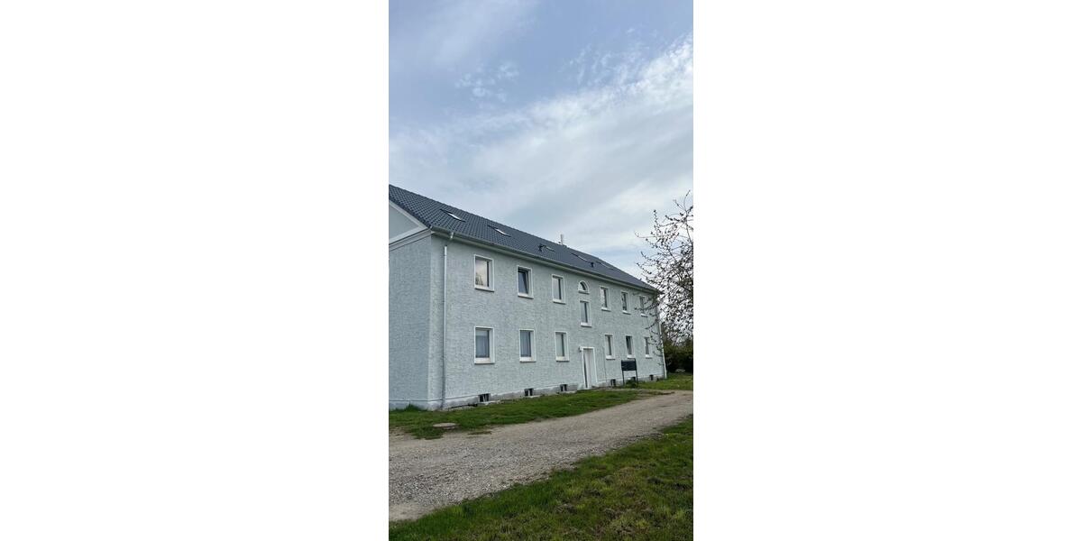 Dachgeschoßwohnung Waren (Müritz) - 4 Zimmer, 110 m&sup2;, 935&euro; | Angebot:24416087