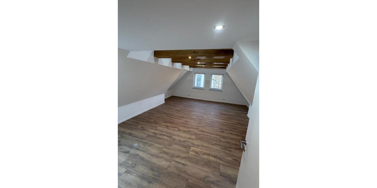 Einfamilienhaus Strullendorf - 6 Zimmer, 174 m&sup2;, 2.100&euro; | Angebot:26343556