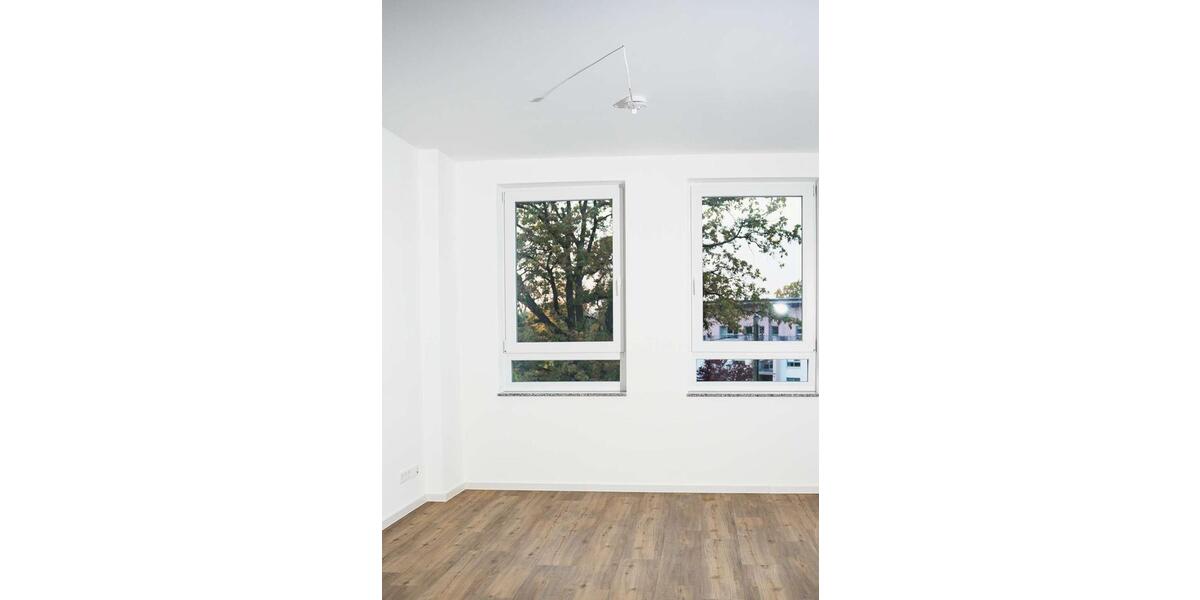 Erdgeschoßwohnung Glauchau - 3 Zimmer, 89 m&sup2;, 711&euro; | Angebot:26061905