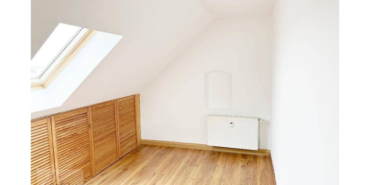 Etagenwohnung Riesa Gröba - 6 Zimmer, 127 m&sup2;, 950&euro; | Angebot:26556321