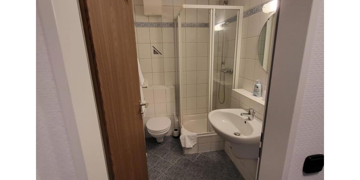 Wohnen auf Zeit Böblingen - 1 Zimmer, 35 m&sup2;, 1.100&euro; | Angebot:26216204