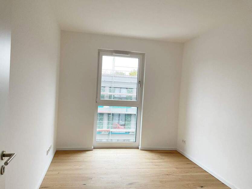 **Familien Willkommen** Wohngenuss im NEUBAU mit Dachterrasse, Tageslichtbad, Einbauküche, Parkett 5 zimmer
