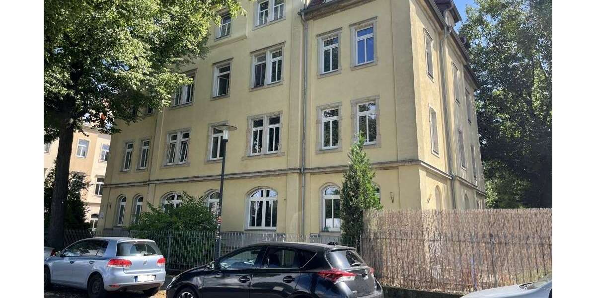 Etagenwohnung Dresden Cotta - 4 Zimmer, 107 m&sup2;, 1.100&euro; | Angebot:27030378